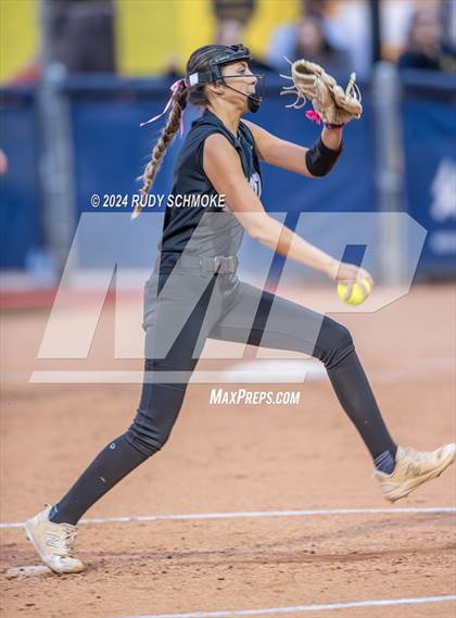 Thumbnail 3 in Sage Creek vs. Oceanside (CIFSDS Division 3 Championship) photogallery.