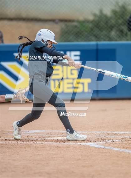 Thumbnail 2 in Sage Creek vs. Oceanside (CIFSDS Division 3 Championship) photogallery.