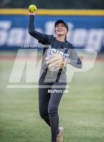Thumbnail 3 in Sage Creek vs. Oceanside (CIFSDS Division 3 Championship) photogallery.
