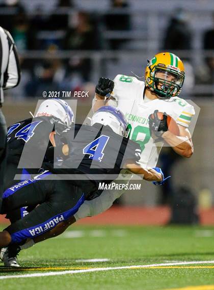 Thumbnail 1 in Kennedy @ Pacifica photogallery.