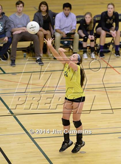 Thumbnail 1 in Leyden @ Elk Grove photogallery.
