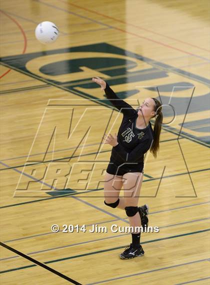 Thumbnail 2 in Leyden @ Elk Grove photogallery.