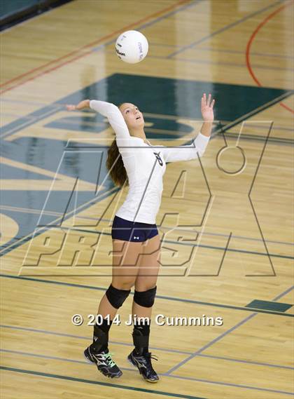 Thumbnail 3 in Leyden @ Elk Grove photogallery.