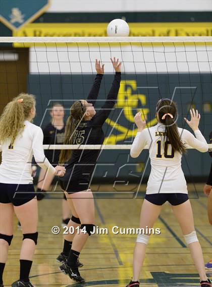 Thumbnail 3 in Leyden @ Elk Grove photogallery.