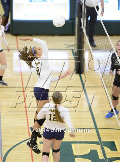 Thumbnail 3 in Leyden @ Elk Grove photogallery.
