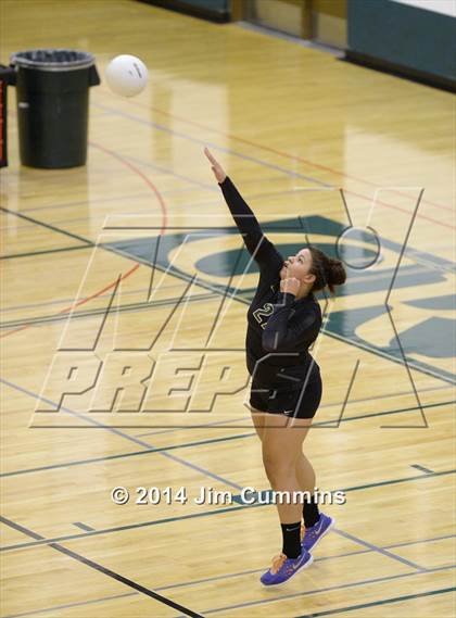 Thumbnail 1 in Leyden @ Elk Grove photogallery.