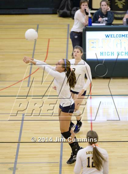 Thumbnail 2 in Leyden @ Elk Grove photogallery.