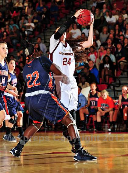 Thumbnail 3 in Alemany vs. Chaminade (CIF SoCal Regional D3 Final) photogallery.