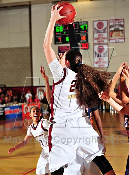 Thumbnail 2 in Alemany vs. Chaminade (CIF SoCal Regional D3 Final) photogallery.