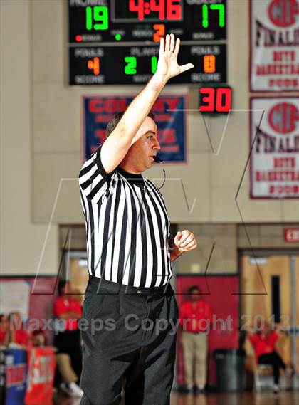 Thumbnail 2 in Alemany vs. Chaminade (CIF SoCal Regional D3 Final) photogallery.