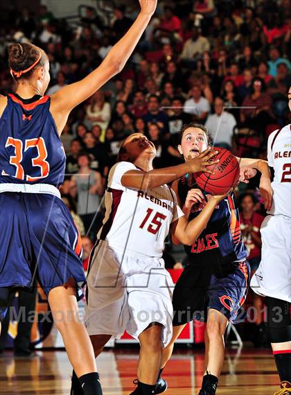 Thumbnail 3 in Alemany vs. Chaminade (CIF SoCal Regional D3 Final) photogallery.