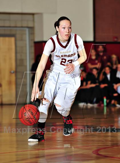 Thumbnail 3 in Alemany vs. Chaminade (CIF SoCal Regional D3 Final) photogallery.