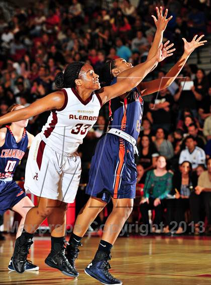 Thumbnail 3 in Alemany vs. Chaminade (CIF SoCal Regional D3 Final) photogallery.