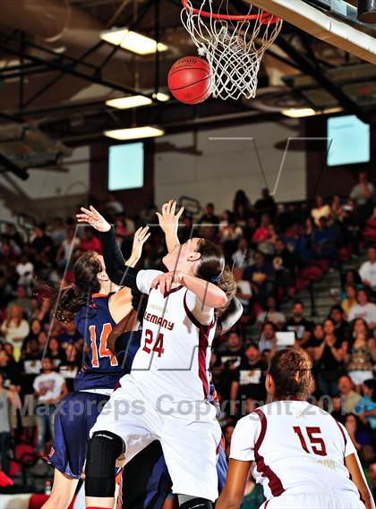 Thumbnail 1 in Alemany vs. Chaminade (CIF SoCal Regional D3 Final) photogallery.