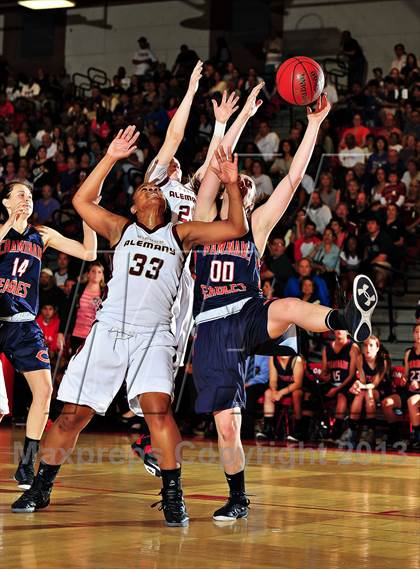 Thumbnail 3 in Alemany vs. Chaminade (CIF SoCal Regional D3 Final) photogallery.