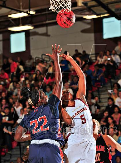 Thumbnail 1 in Alemany vs. Chaminade (CIF SoCal Regional D3 Final) photogallery.