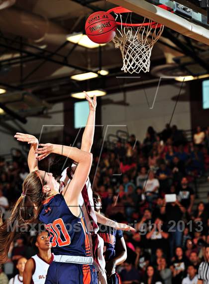 Thumbnail 1 in Alemany vs. Chaminade (CIF SoCal Regional D3 Final) photogallery.