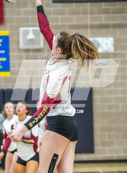 Thumbnail 1 in Rocky Mountain vs Dakota Ridge (Eagle Invite) photogallery.
