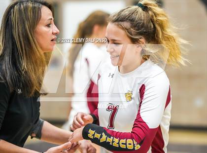 Thumbnail 2 in Rocky Mountain vs Dakota Ridge (Eagle Invite) photogallery.