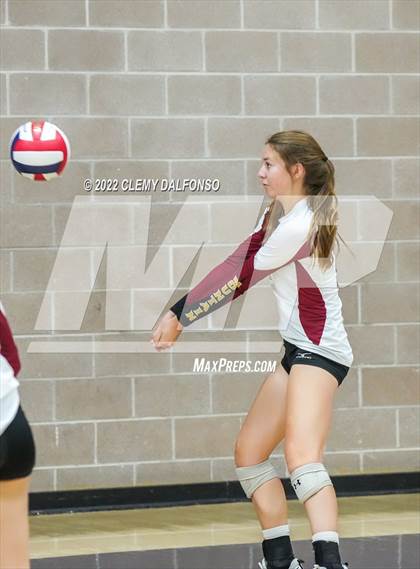 Thumbnail 3 in Rocky Mountain vs Dakota Ridge (Eagle Invite) photogallery.
