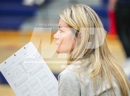 Thumbnail 1 in Rocky Mountain vs Dakota Ridge (Eagle Invite) photogallery.