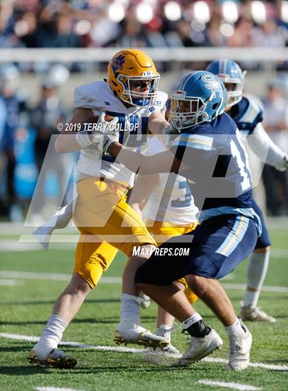 Thumbnail 1 in Orem vs. Salem Hills (UHSAA 5A Semifinal) photogallery.