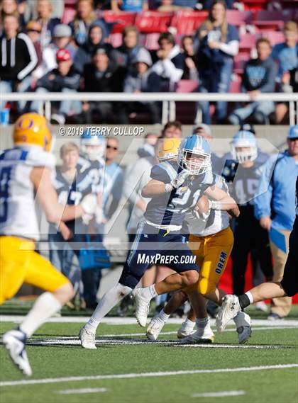 Thumbnail 3 in Orem vs. Salem Hills (UHSAA 5A Semifinal) photogallery.