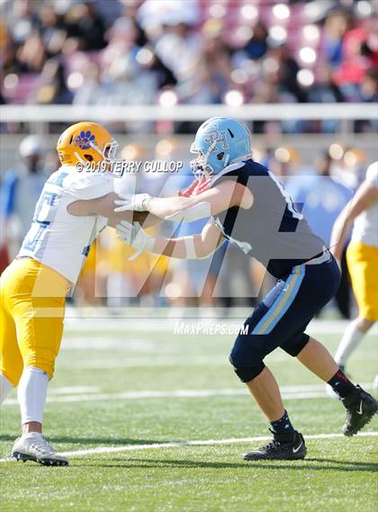 Thumbnail 2 in Orem vs. Salem Hills (UHSAA 5A Semifinal) photogallery.