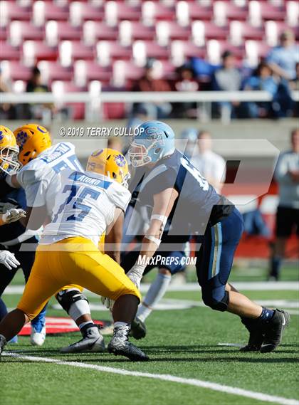 Thumbnail 1 in Orem vs. Salem Hills (UHSAA 5A Semifinal) photogallery.