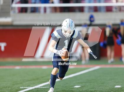 Thumbnail 1 in Orem vs. Salem Hills (UHSAA 5A Semifinal) photogallery.