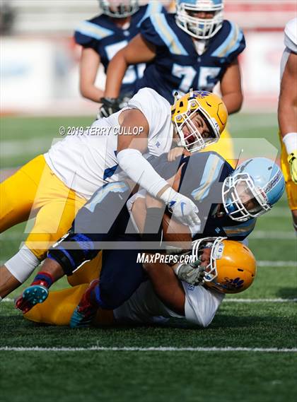 Thumbnail 3 in Orem vs. Salem Hills (UHSAA 5A Semifinal) photogallery.