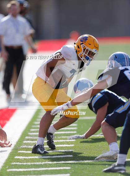 Thumbnail 1 in Orem vs. Salem Hills (UHSAA 5A Semifinal) photogallery.