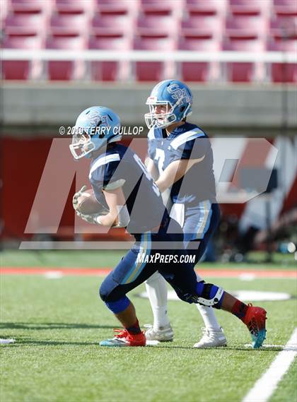 Thumbnail 2 in Orem vs. Salem Hills (UHSAA 5A Semifinal) photogallery.