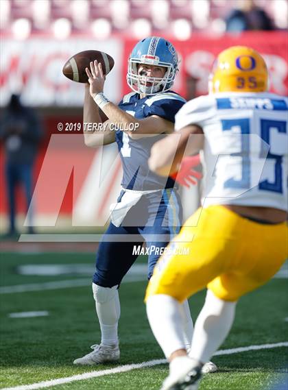 Thumbnail 3 in Orem vs. Salem Hills (UHSAA 5A Semifinal) photogallery.
