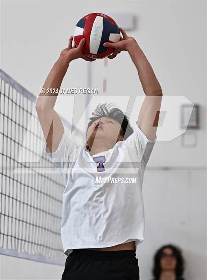 Thumbnail 1 in Fremont vs. Hillsdale (Days and Knights Tournament) photogallery.