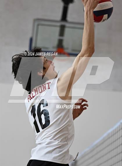 Thumbnail 3 in Fremont vs. Hillsdale (Days and Knights Tournament) photogallery.