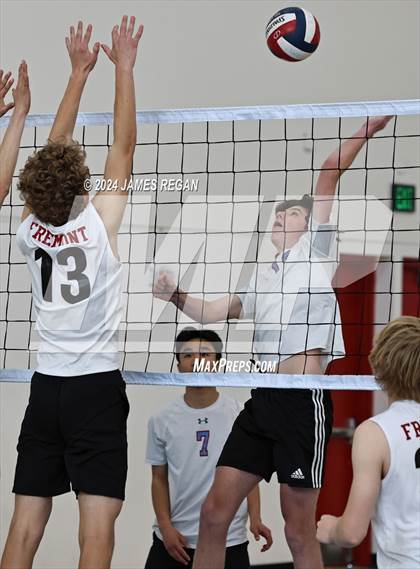 Thumbnail 1 in Fremont vs. Hillsdale (Days and Knights Tournament) photogallery.