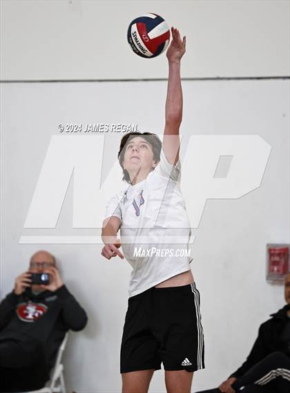 Thumbnail 2 in Fremont vs. Hillsdale (Days and Knights Tournament) photogallery.