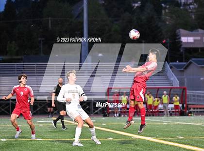 Thumbnail 3 in Puyallup @ Newport - Bellevue (WIAA 4A Quarterfinals) photogallery.