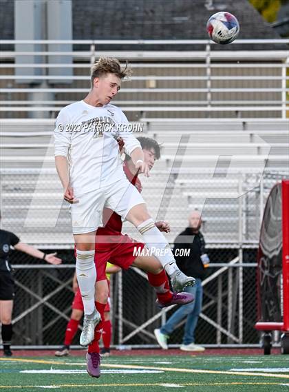 Thumbnail 2 in Puyallup @ Newport - Bellevue (WIAA 4A Quarterfinals) photogallery.