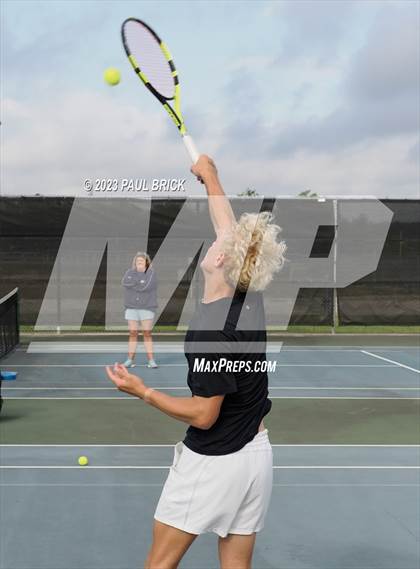 Thumbnail 2 in UIL 4A Tennis Boys and Mixed Doubles Finals photogallery.