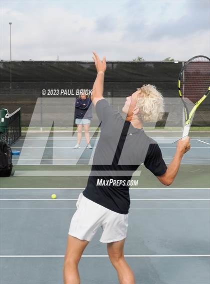 Thumbnail 1 in UIL 4A Tennis Boys and Mixed Doubles Finals photogallery.