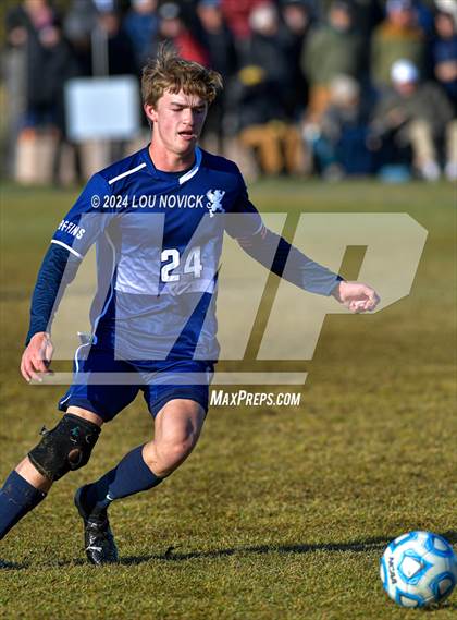 Thumbnail 2 in Bosque vs. Santa Fe Prep (NMAA A-3A Semifinals) photogallery.