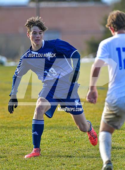 Thumbnail 3 in Bosque vs. Santa Fe Prep (NMAA A-3A Semifinals) photogallery.