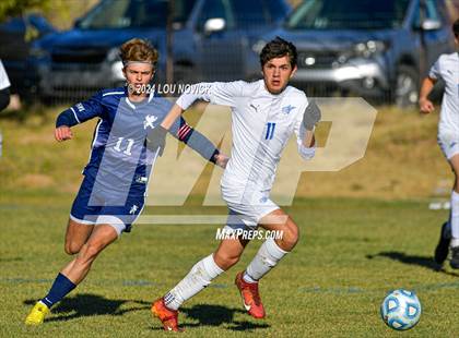 Thumbnail 2 in Bosque vs. Santa Fe Prep (NMAA A-3A Semifinals) photogallery.