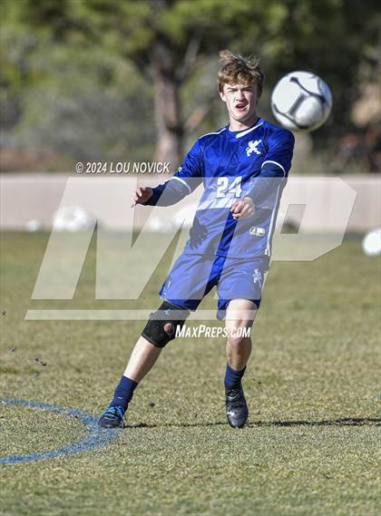 Thumbnail 1 in Bosque vs. Santa Fe Prep (NMAA A-3A Semifinals) photogallery.