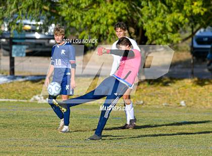 Thumbnail 3 in Bosque vs. Santa Fe Prep (NMAA A-3A Semifinals) photogallery.