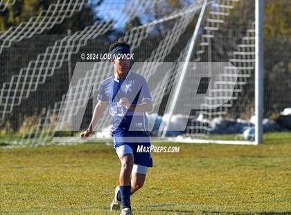 Thumbnail 3 in Bosque vs. Santa Fe Prep (NMAA A-3A Semifinals) photogallery.