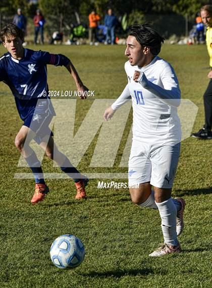 Thumbnail 2 in Bosque vs. Santa Fe Prep (NMAA A-3A Semifinals) photogallery.