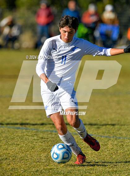 Thumbnail 1 in Bosque vs. Santa Fe Prep (NMAA A-3A Semifinals) photogallery.